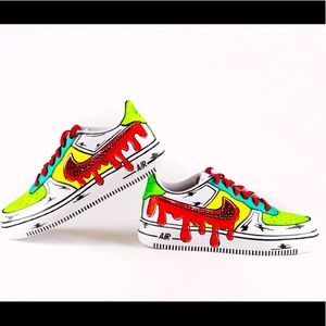 Hand made custom shoe. Swarovski crystal’s.